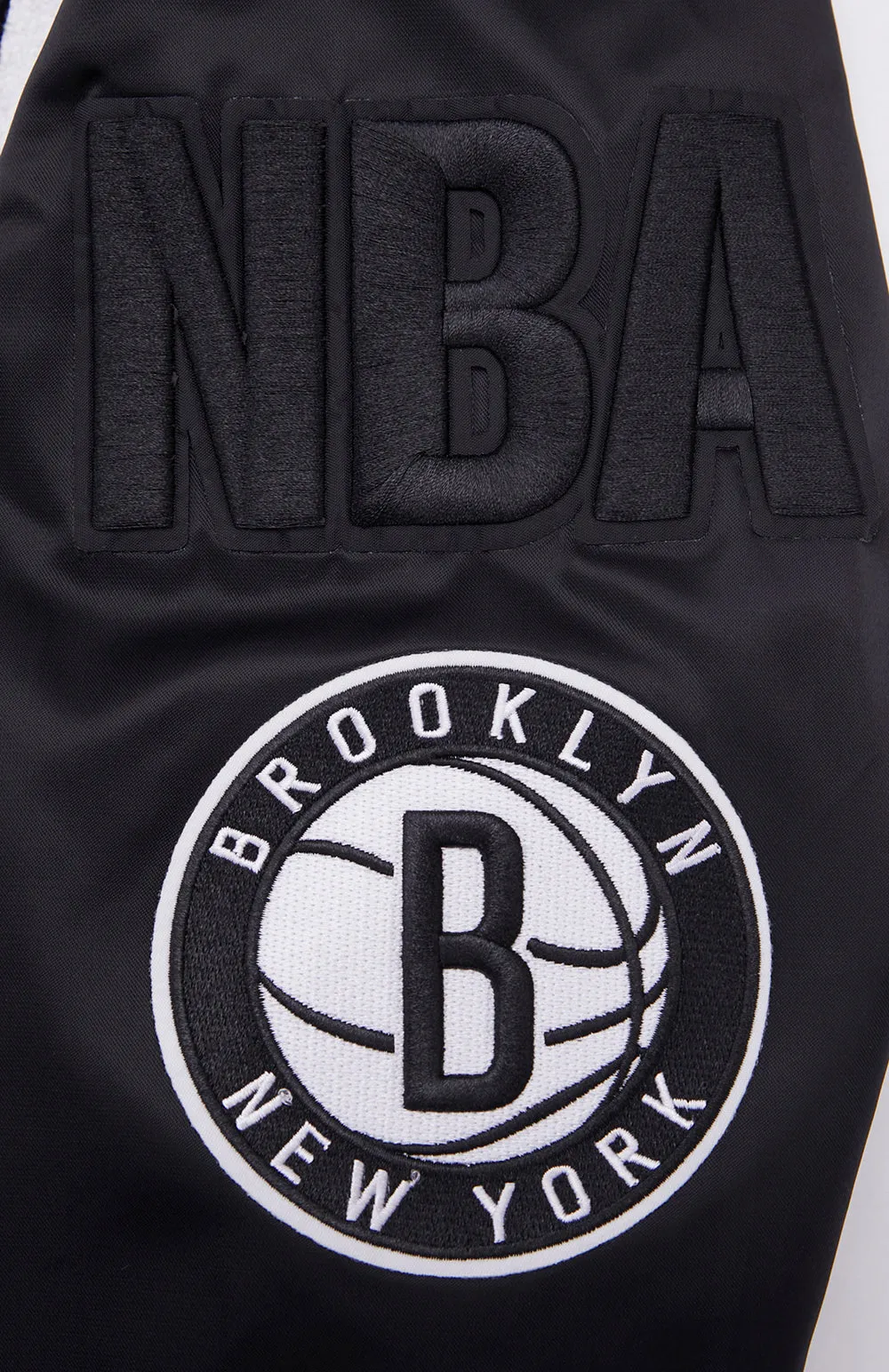 NBA BROOKLYN NETS MASHUP MEN'S RIB SATIN JACKET (BLACK/GRAY)