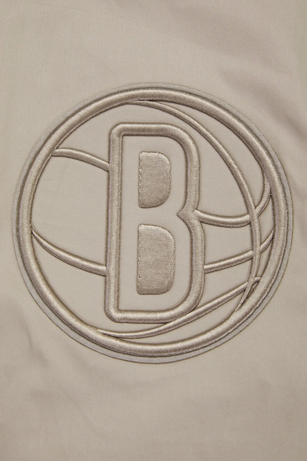 NBA BROOKLYN NETS NEUTRAL TWILL JACKET (TAUPE)