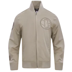 NBA BROOKLYN NETS NEUTRAL TWILL JACKET (TAUPE)