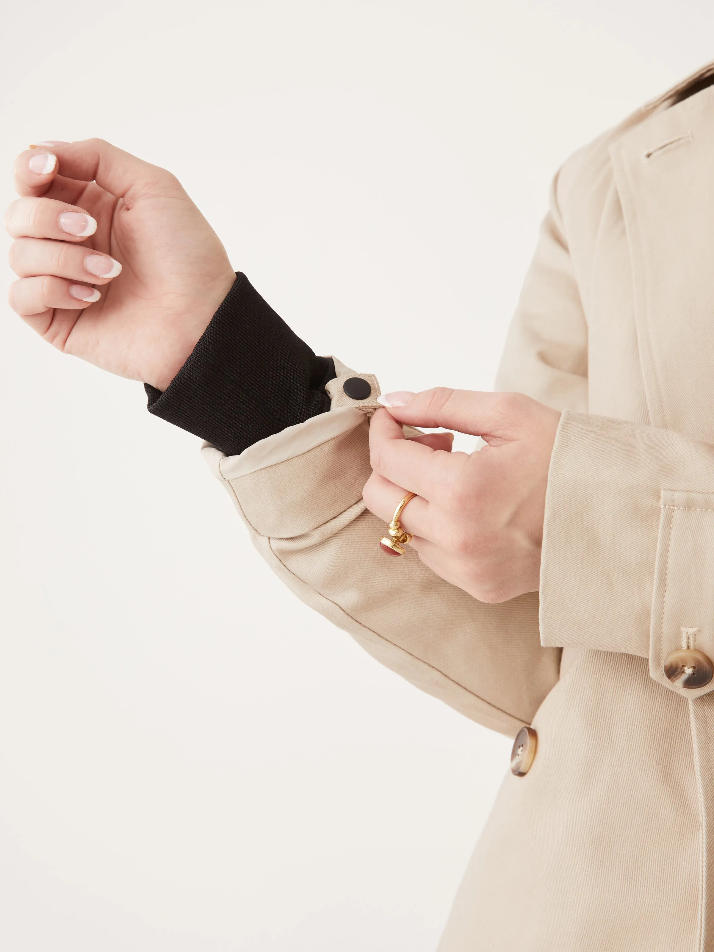 The Kapok Trench Coat in Feather Grey